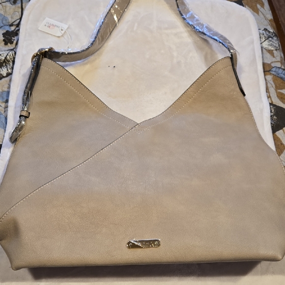 Woman's FASHION Bag - Picture 1 of 9